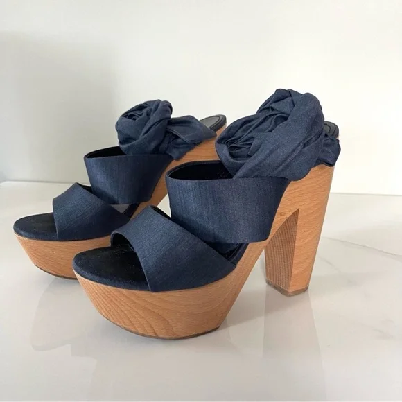 AUTHENTIC YSL PLATFORMS - Picture 5 of 12